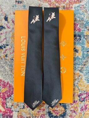 2 Louis Vuitton matching ties